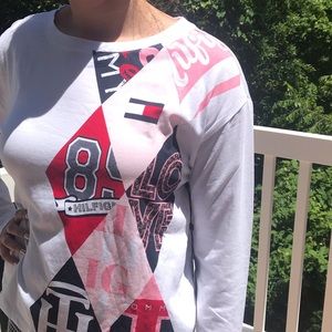 NWT Tommy Hilfiger Long Sleeve Tee